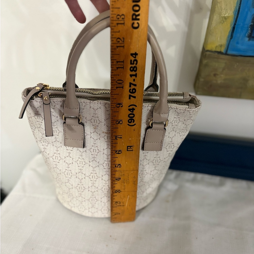 Nanette Lepore Almond logo vegan leather bucket bag - Picture 9 of 9